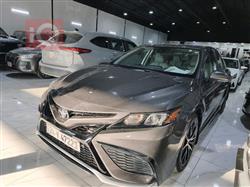 تۆیۆتا کامری